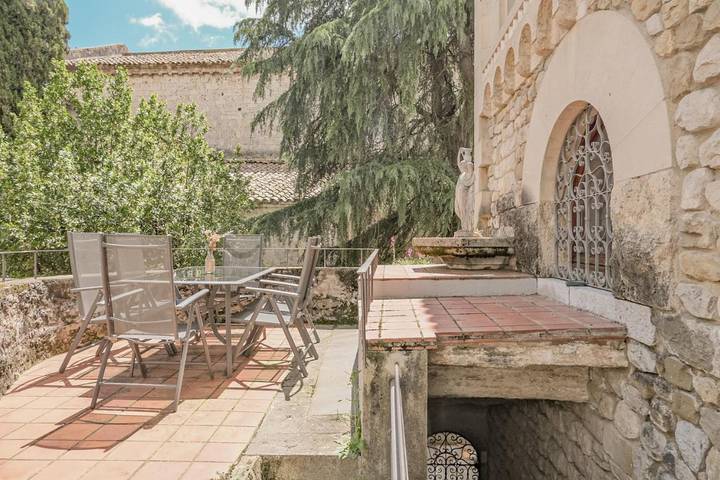 Location de vacances pour 10 personnes, avec vue et terrasse à Besalú - 2