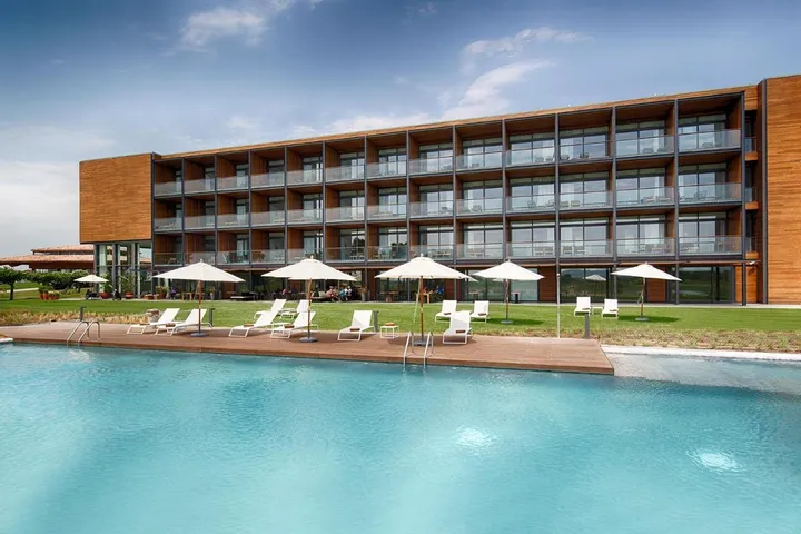 Hotel para 2 personas, con sauna y jardín además de piscina y jacuzzi - 1