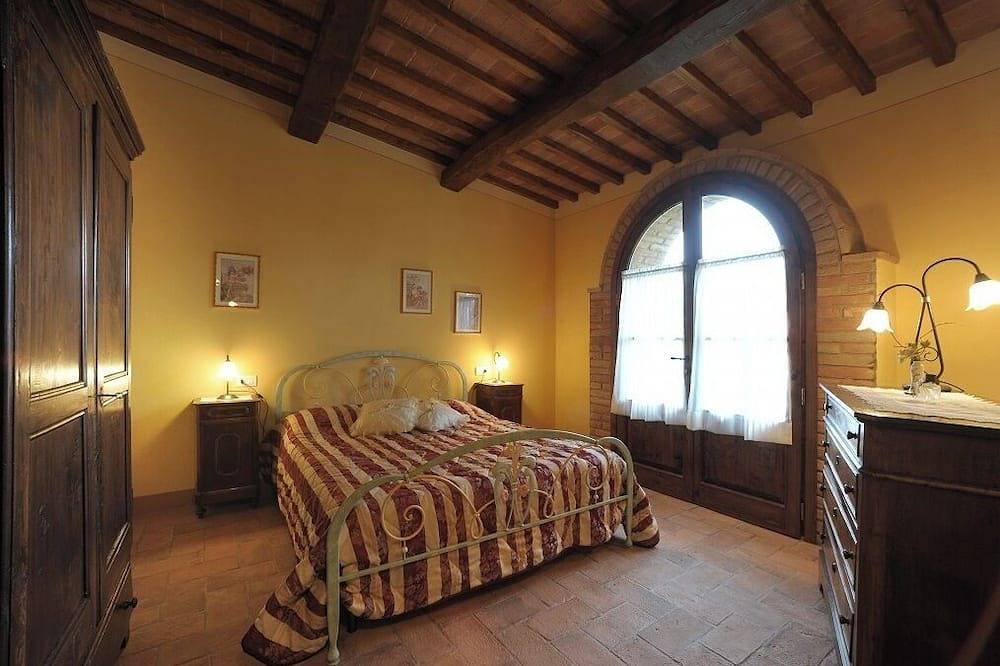 Villa in Gambassi Terme (Florenz) mit Terrasse und großem Garten in Gambassi Terme, Chianti