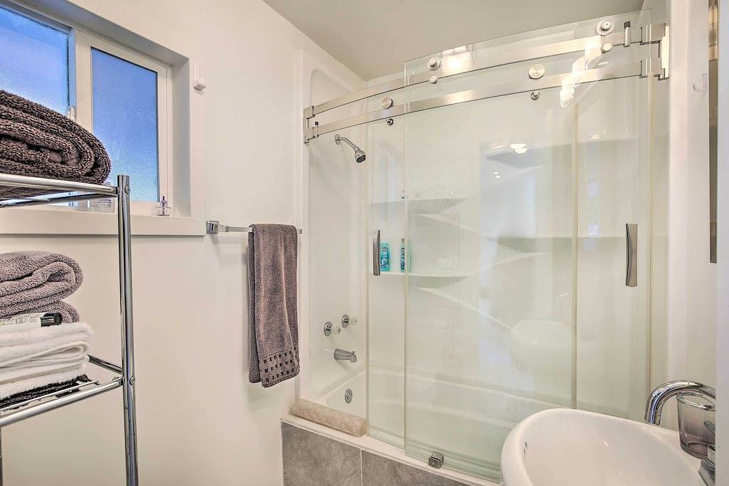 Casita, Fire Pit! Palm Springs Home Near Festivals in Palm Springs, Coachella Valley