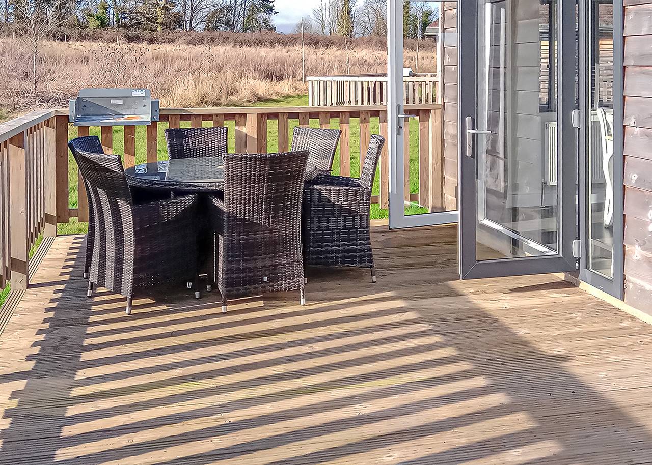 Elite Spa Lodge 3 in Greenham, Berkshire