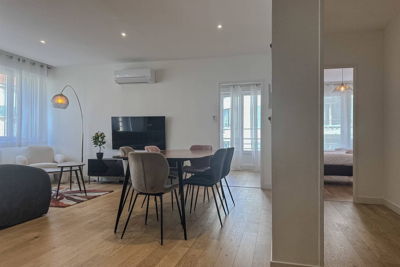 Apartamento entero, #Hu | Le Coeur Lorraine 🥐  | City center/Station T3 in Grenoble, Isère
