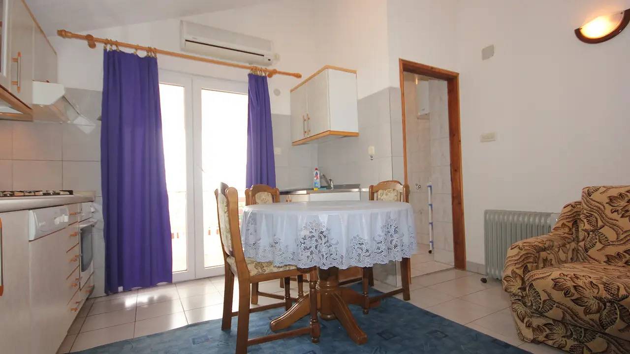 Ganze Ferienwohnung, Ferienwohnung für 4 Personen (35 m²) in Kraj in Ugrinici, Kraj