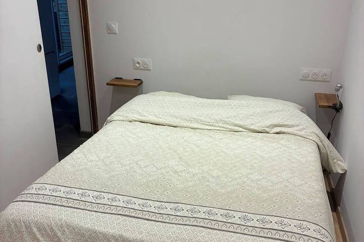House with a hot tub right in the heart of downtown! in Albert, Péronne und Umgebung