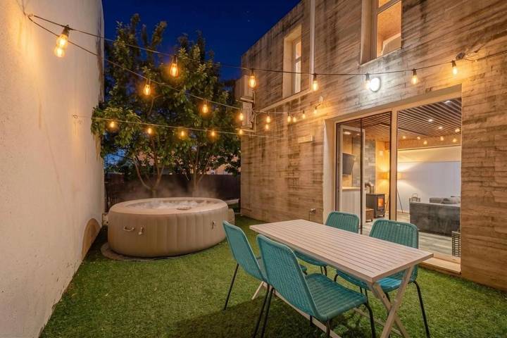 Casa de vacaciones para 4 personas, con jacuzzi y terraza, Se admiten mascotas - 1