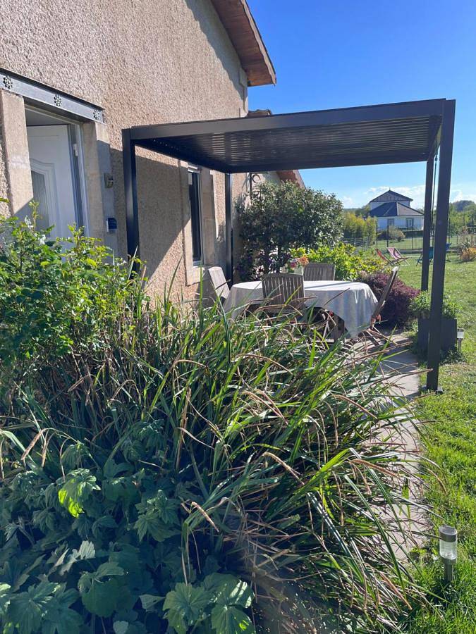 Maison de vacances pour 4 personnes, avec Terrasse ainsi que Jardin et Vue à Apremont-la-Forêt