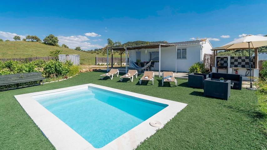 Villa für 4 Personen, mit Pool - 1