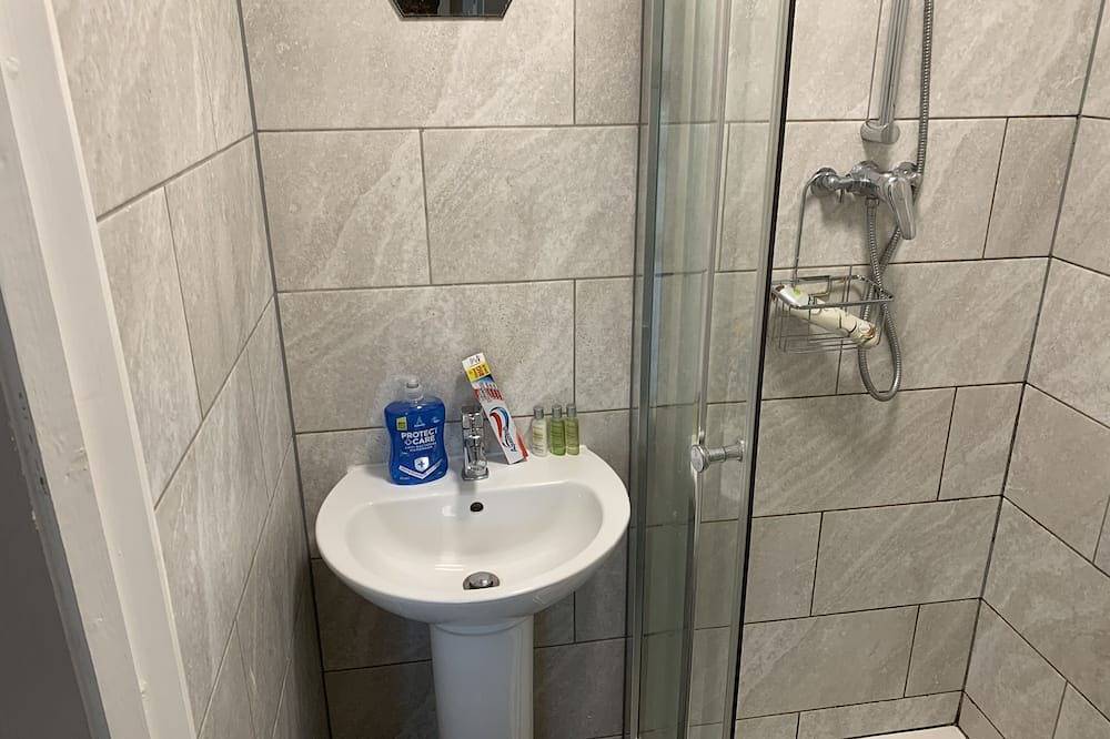 Beautiful lovely  one bedroom flat  in Coventry in Coventry, Birmingham Area