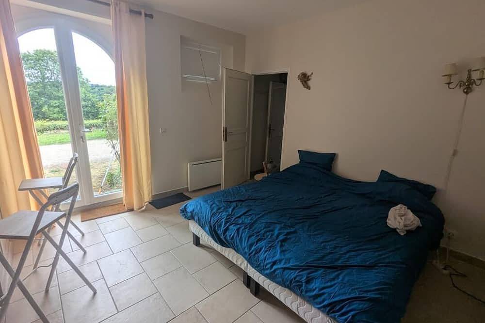 Appartement entier, Loue appartement dans petit manoir breton in Lannion, Ceinture Dorée