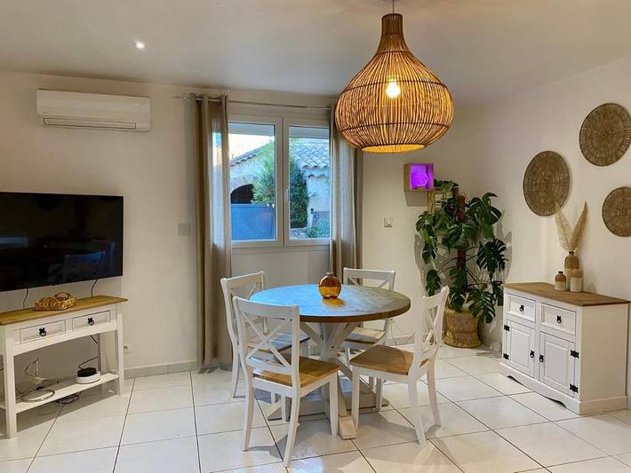 Location de vacances pour 4 personnes, avec jardin et terrasse, animaux acceptés à Puget-Ville - 2