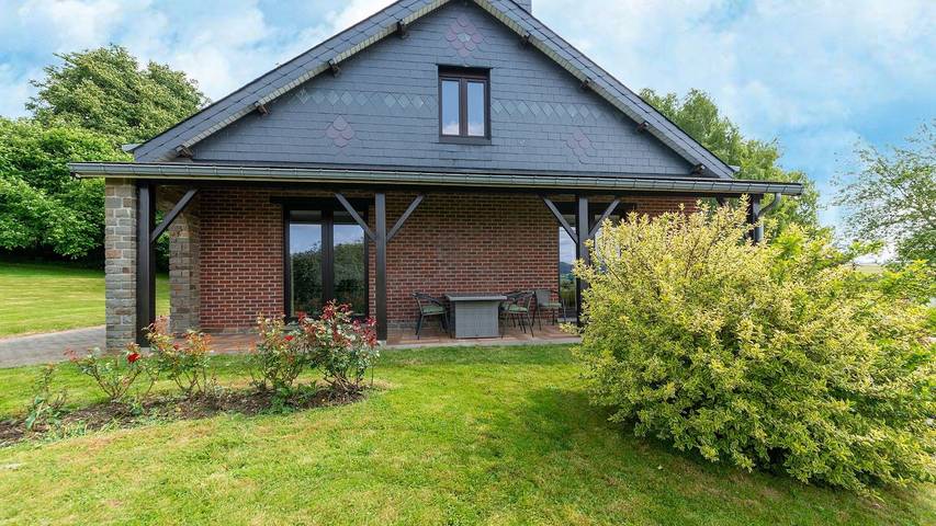 Vakantiehuis voor 4 personen, met tuin in Lierneux