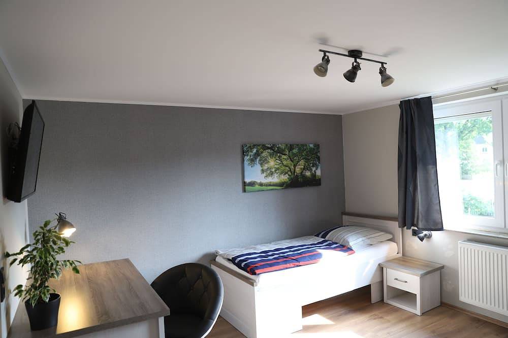 Ganze Wohnung, Komfortable Ferienwohnung in der Lüneburger Heide in Sprakensehl, Landkreis Gifhorn