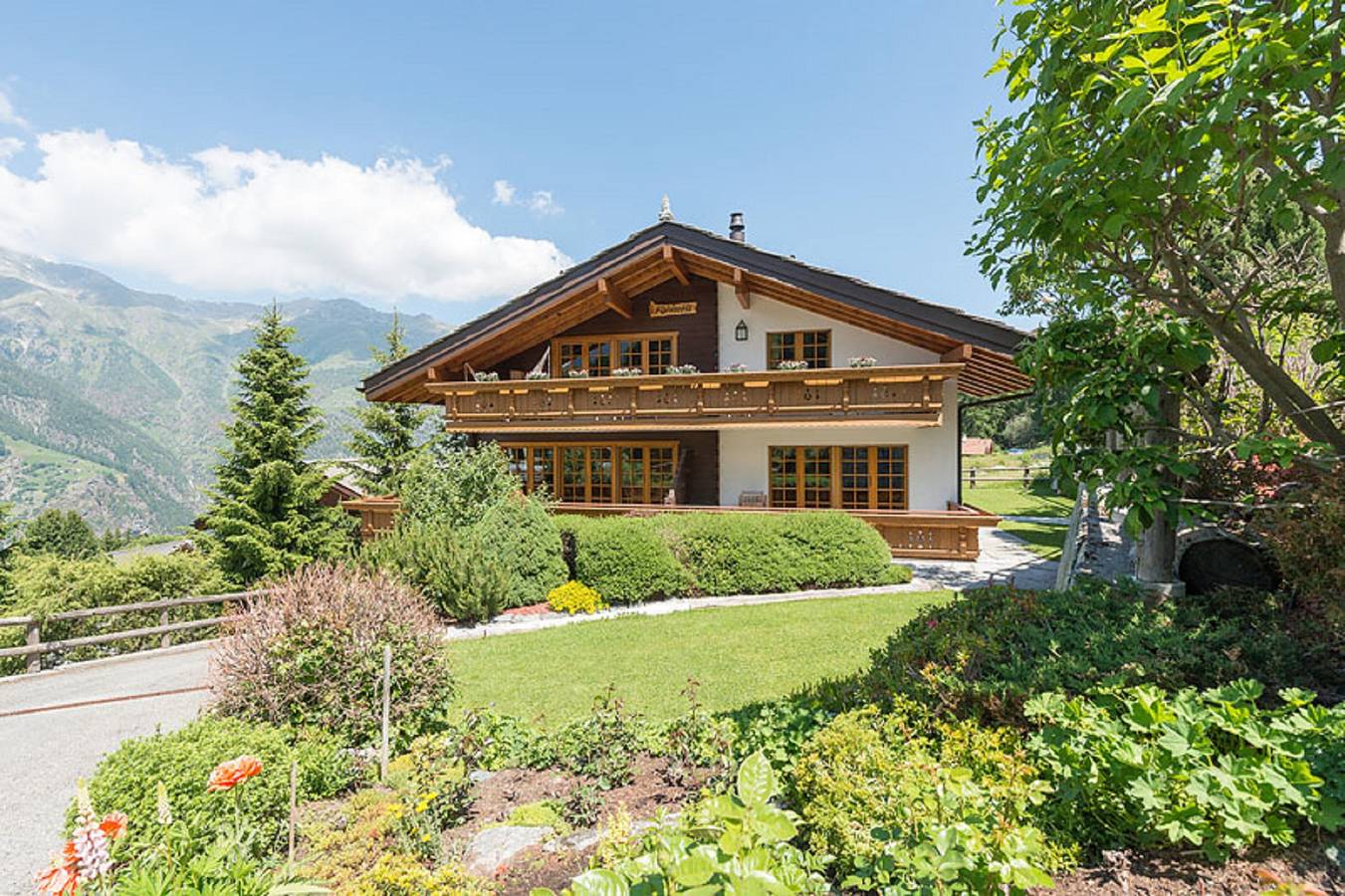 Ganze Ferienwohnung, Försterli West - 4-Bettwohnung in Grächen, Walliser Alpen