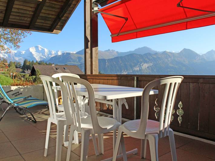 Ferienwohnung für 4 Personen, mit Seeblick und Ausblick sowie Garten am Thunersee - 2