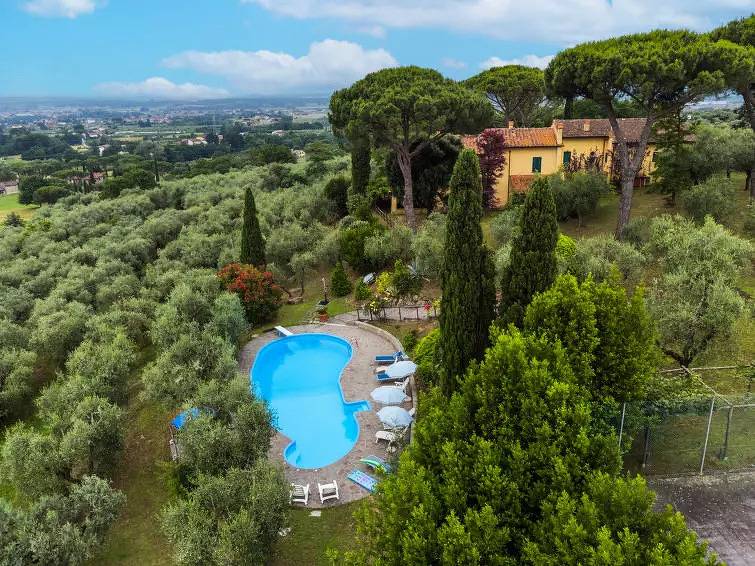 Casa 6 Persone in Monsummano Terme, Provincia di Pistoia