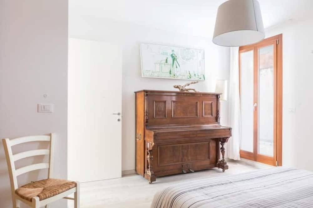 Apartamento entero, Marisa House facing field in Murano-Venice in Murano, Provincia de Venezia