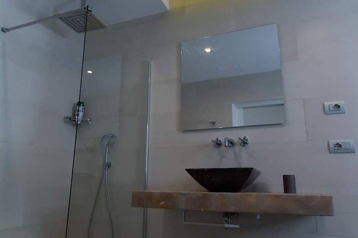 Gîte pour 15 personnes dans Tetir - 2