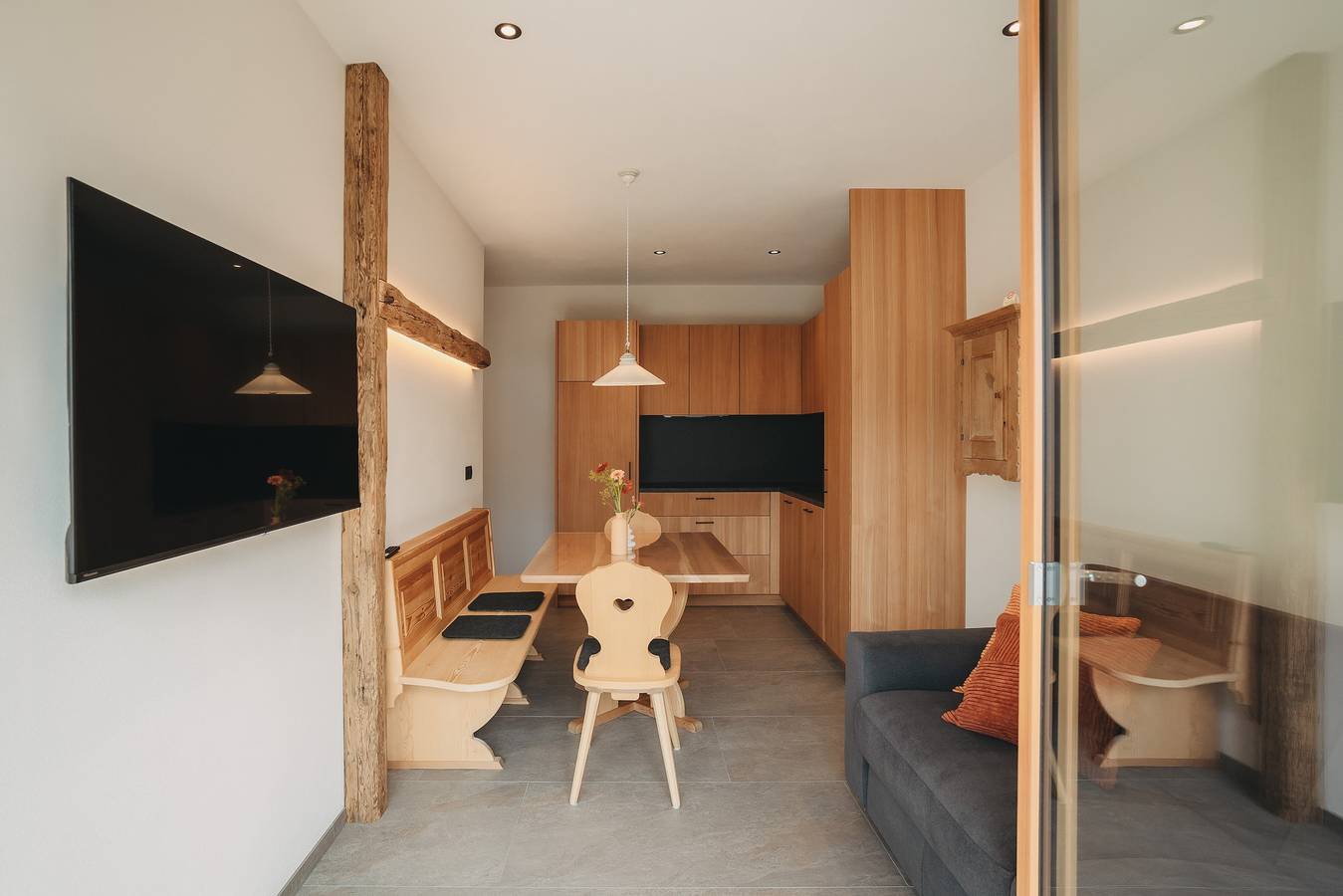 Ganze Wohnung, Apartment 'Morgensonne Innersennerhof' mit Bergblick, Wlan und Klimaanlage in Riffian, Passeiertal