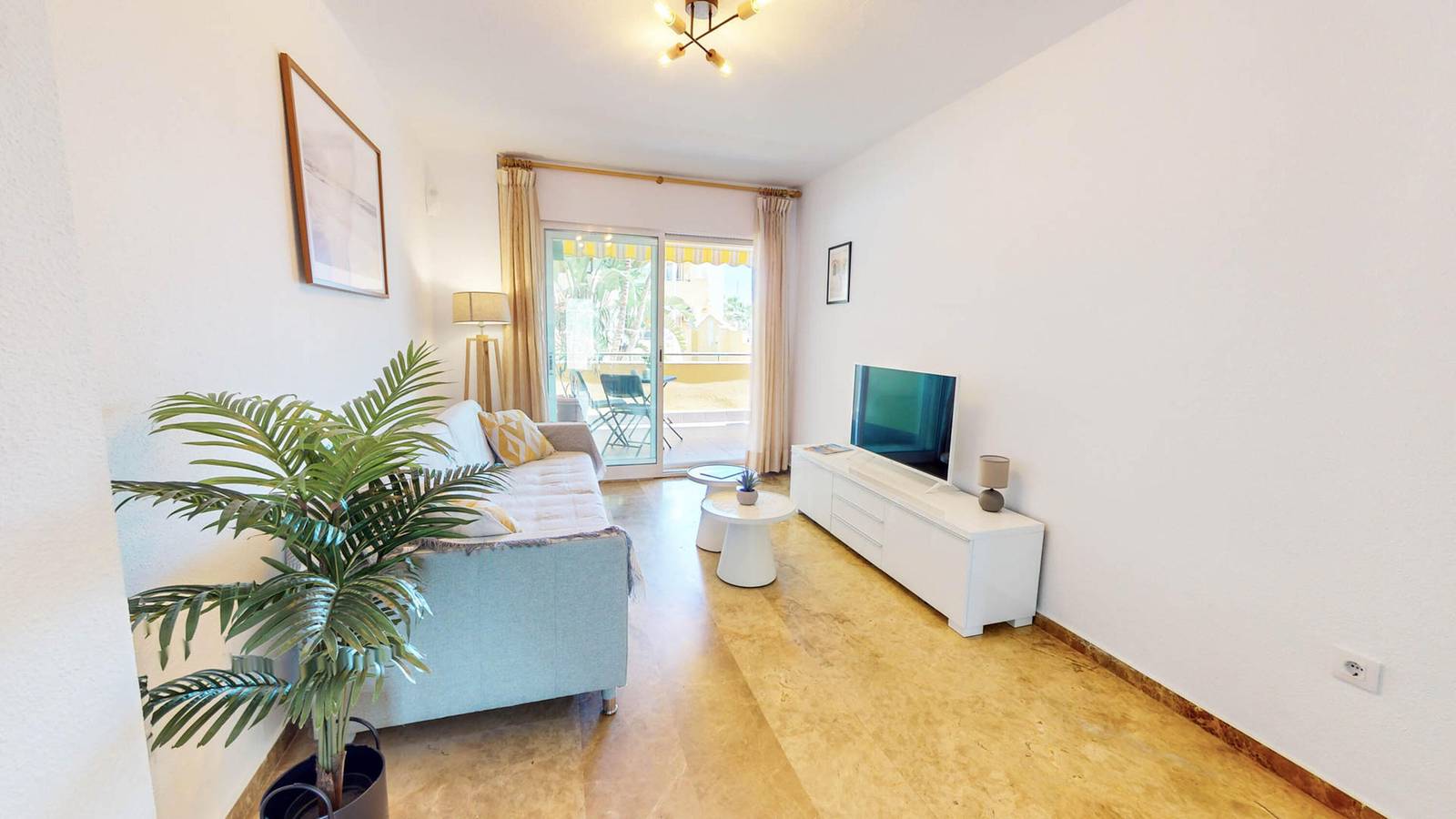 Entire apartment, Apartment in Cascada de Las Marinas, 300m from the beach in Las Marinas, Dénia