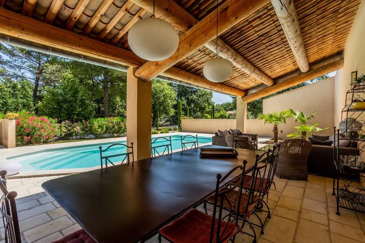 Location de vacances pour 6 personnes, avec jardin et piscine, adapté aux familles à Maubec - 3