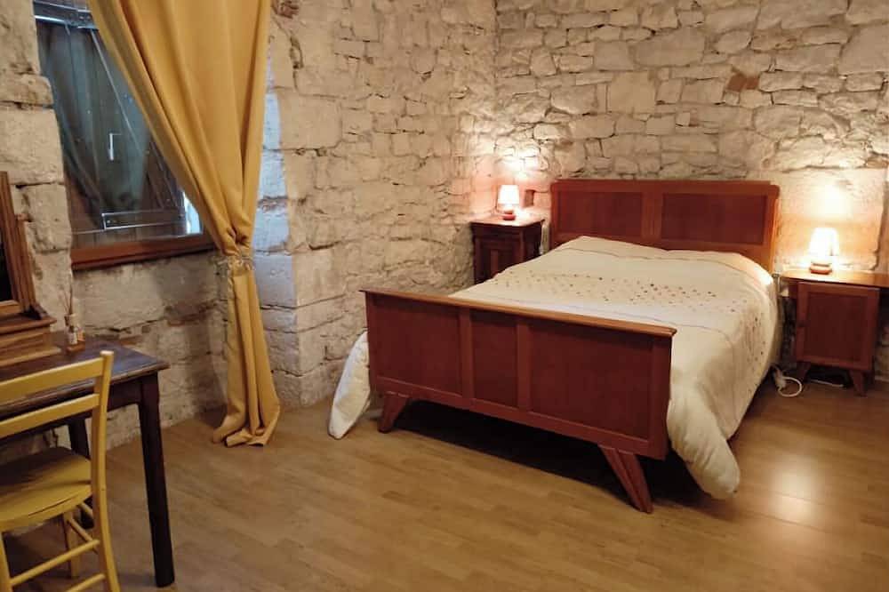 Chez Léon et Rosa,un tit nid douillet à la campagne où vous vous rechargerez! in Tour-de-Faure, Quercy