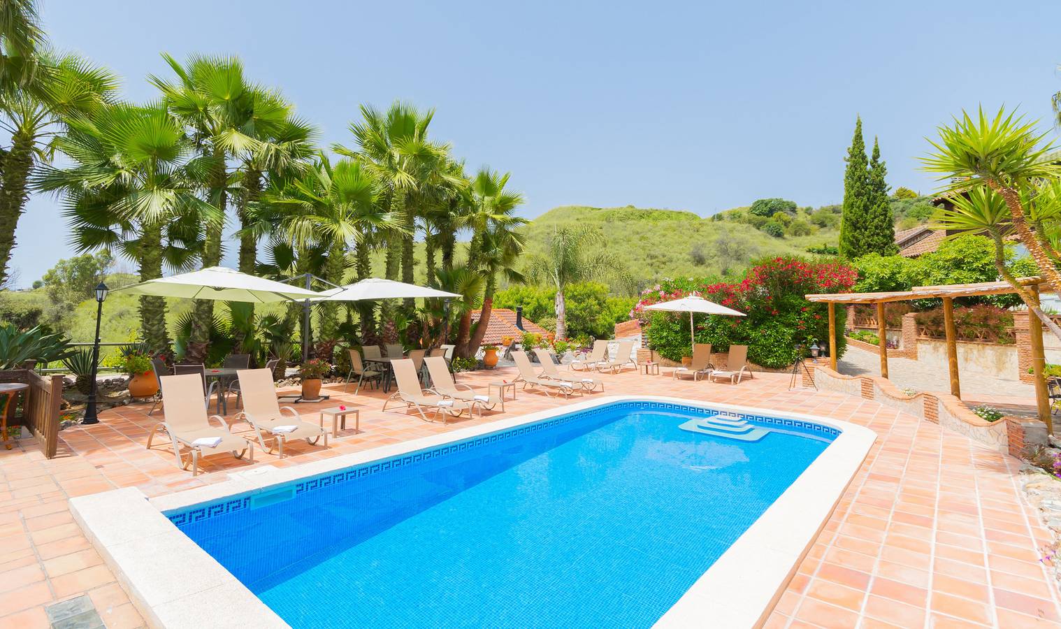 Entire studio, Cubo's Mijas Finca Huerta Rica Palmeral in Mijas, Costa del Sol