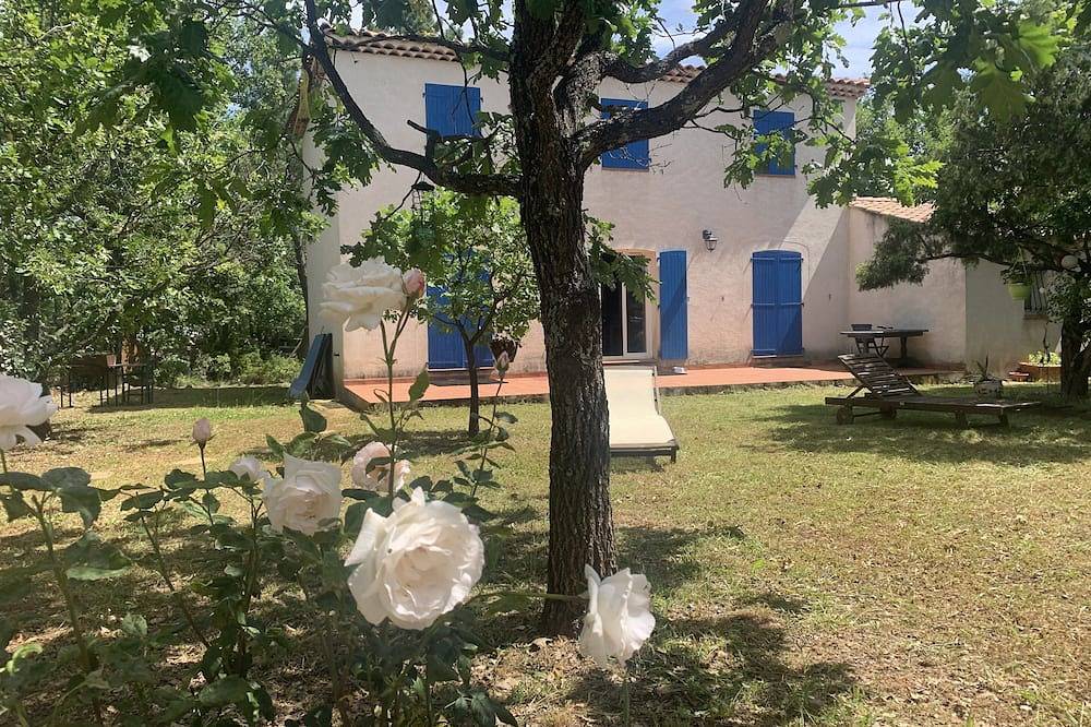 Villa  à Saint Julien le Montagnier, dans le parc naturel du Verdon  (Var. 83 ) in Saint-Julien, Région de Brignoles
