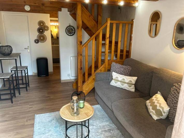 Gîte pour 4 personnes, avec vue et terrasse, animaux acceptés à Andon - 2