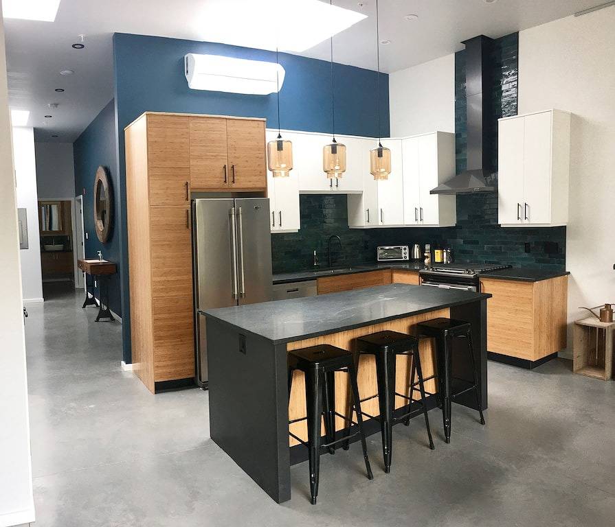 Ganze Wohnung, Broken Hill Designer Baker St Flat Mountain View. in Nelson, Whitewater Ski Resort