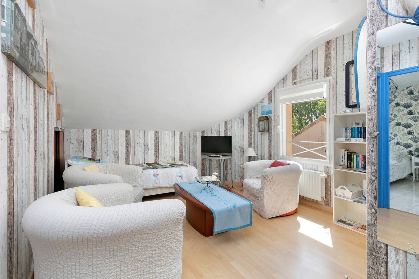 Gästezimmer „Chez Anne-Marie et Constant“ mit gemeinsamer Terrasse, Garten und Wlan in Pornichet, Côte d'Amour