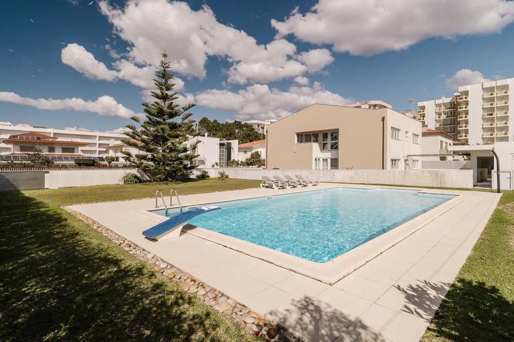 Casa de férias para 12 pessoas, com Varanda e Jardim