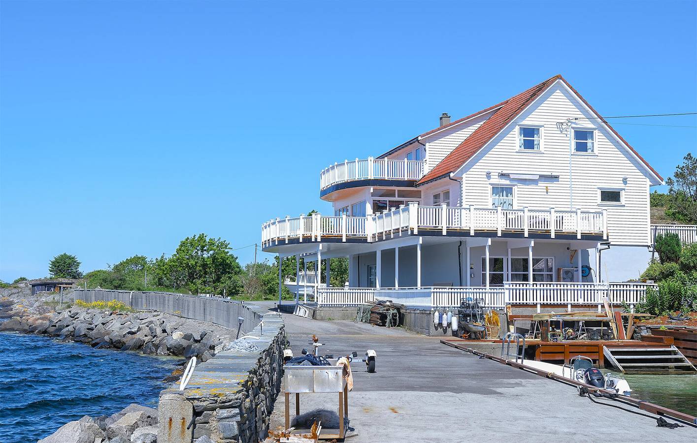 Ferienhaus für 16 Personen mit Sauna in Bokn
