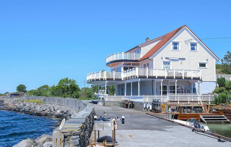 Ferienhaus für 16 Personen, mit Terrasse und Sauna - 1