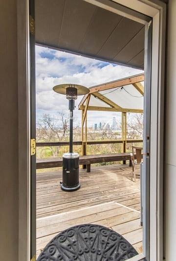 Vacation House for 2 Guests in Dallas, Dallas County, Picture 4