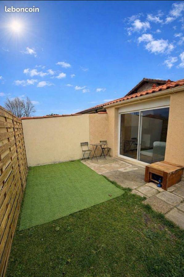Appartement de vacances pour 4 personnes, avec terrasse, animaux acceptés