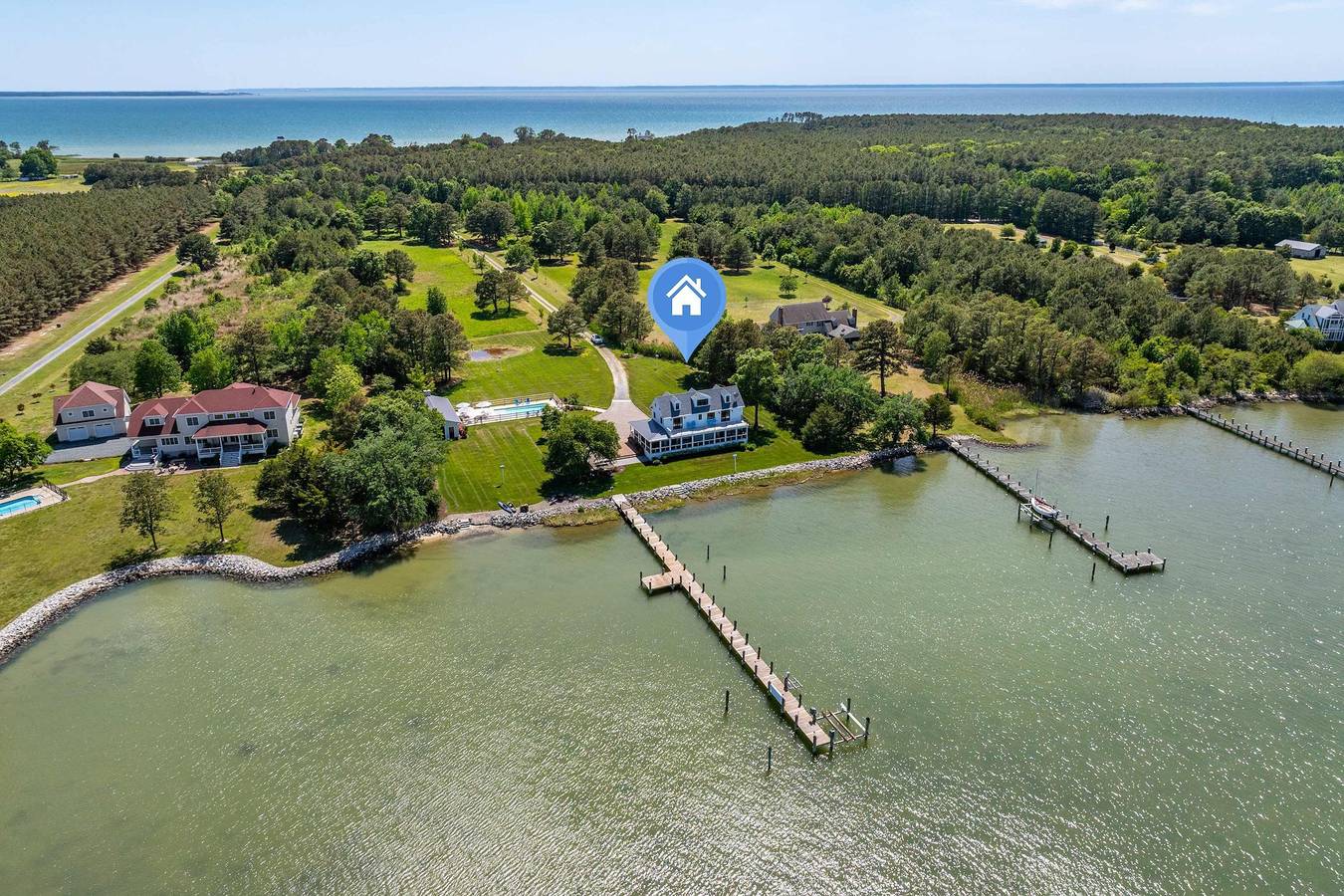 Modern Chesapeake Waterfront - Heated Pool - Dock in Chesapeake Bay