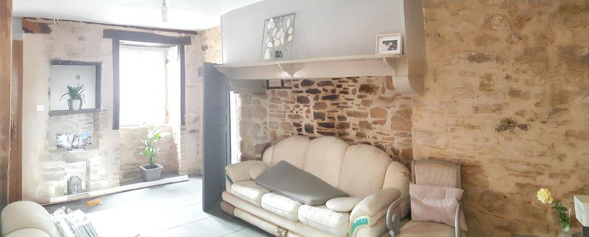 Location de vacances pour 4 personnes, avec piscine ainsi que terrasse et jardin, animaux acceptés à La Porcherie - 4