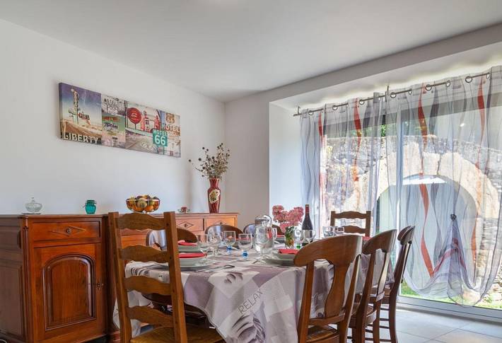 Location de vacances pour 8 personnes, avec terrasse à Les Hermaux - 4