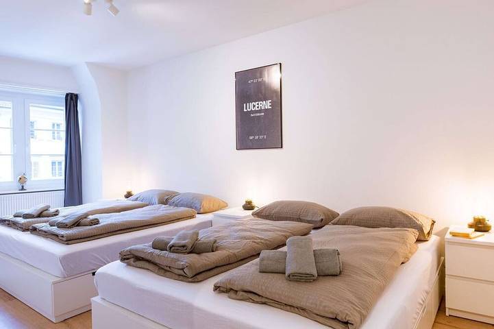 Entire apartment, Lu Männliturm 3 - Zur Metzgern HITrental Apartment in Luzern Zustellkreis, Lucerne