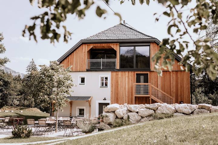 Vakantiewoning voor 2 personen, with Terras and Tuin as well as Sauna and Uitzicht in Bad Aussee
