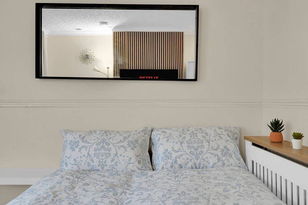 Ganze Wohnung, Peaceful Kent Stay with Garden & Parking in Dartford, Kent