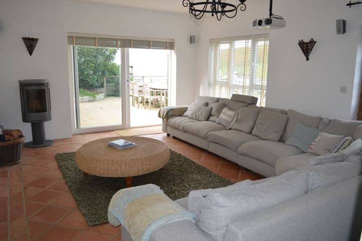 Maison de plage contemporaine avec vue sur la mer et à quelques pas de la plage Pavillon bleu in Porthtowan, Cornouailles