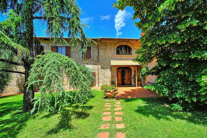 Villa pour 12 personnes, avec balcon et piscine à Arezzo