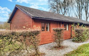 Gîte pour 4 personnes, avec terrasse à Rendeux