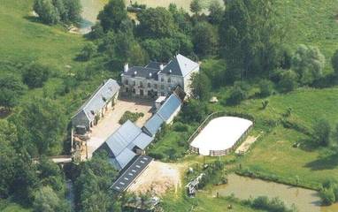 Gîte pour 2 personnes, avec vue sur le lac ainsi que jardin et vue à Agnez-lès-Duisans