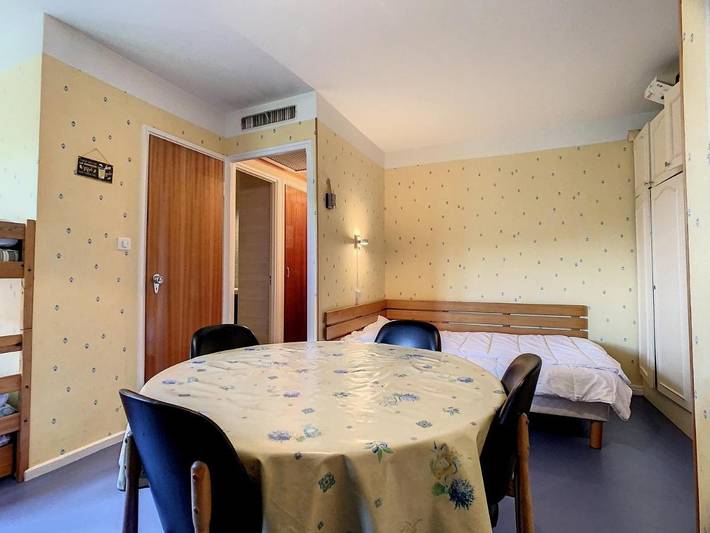 Gîte pour 4 personnes, avec terrasse dans Office De Tourisme La Toussuire - 2