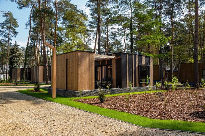 Glamping voor 4 personen, with Balkon/Terras and Terras as well as Tuin in België
