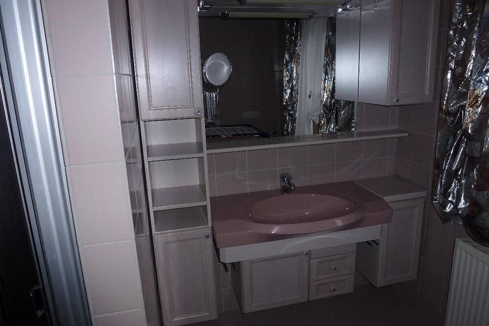 Apartamento inteiro, Vacation apartment with fully equipped eat-in kitchen in Bayerisch Eisenstein, Arberland