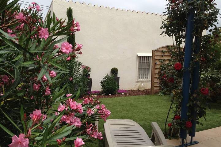 Casa de vacaciones para 6 personas, con terraza y jardín - 1