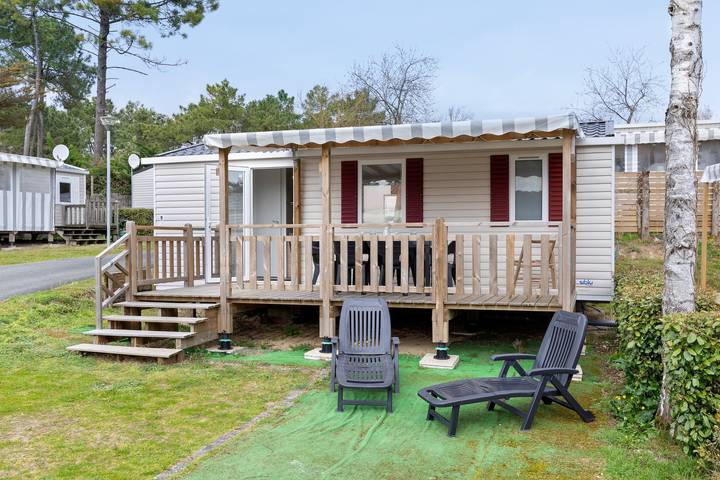 Location de vacances pour 6 personnes, avec Jardin ainsi que Bassin pour enfant et Sauna à Saint-Jean-de-Monts